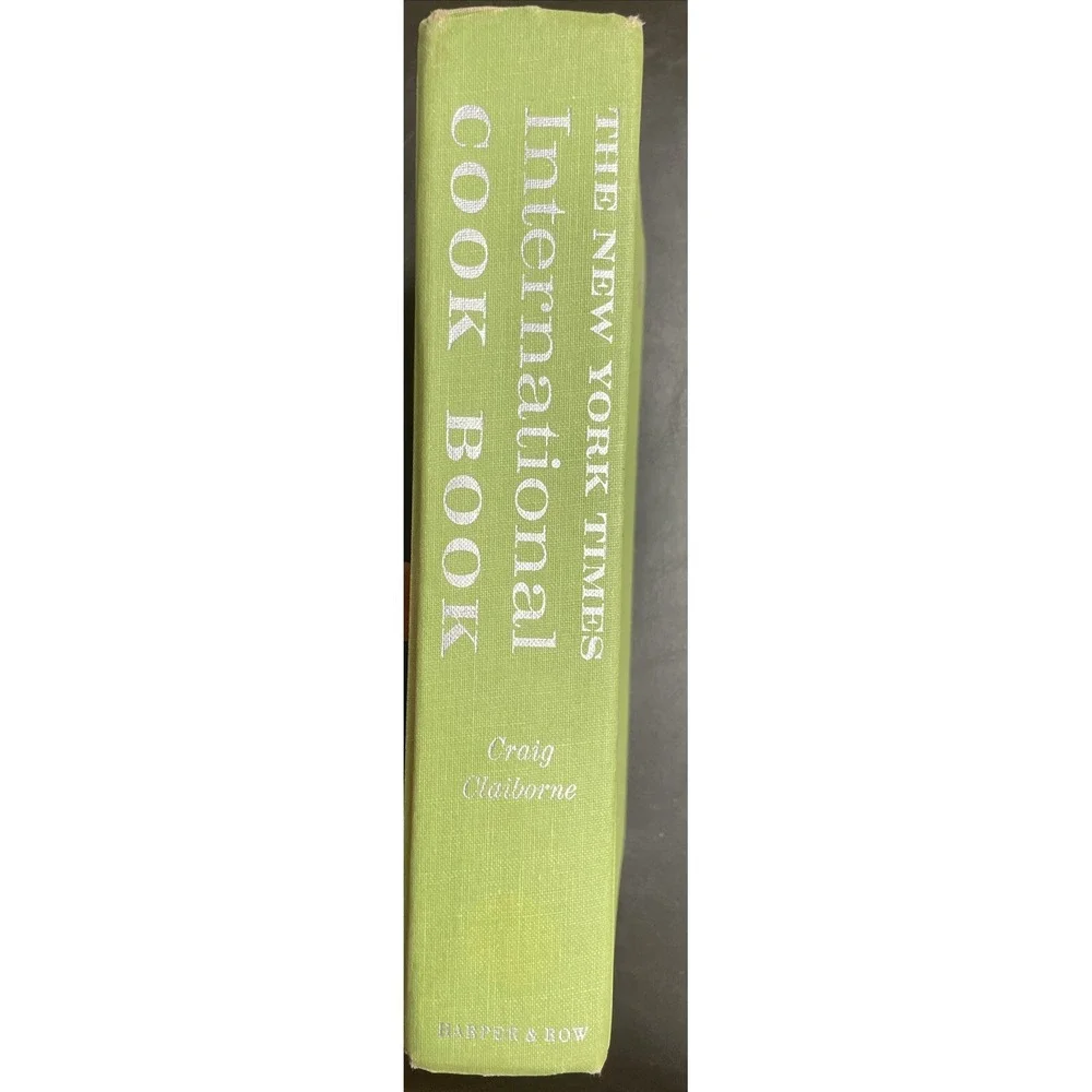 The New York Times International Cookbook By Craig Claiborne 1971  1st edition